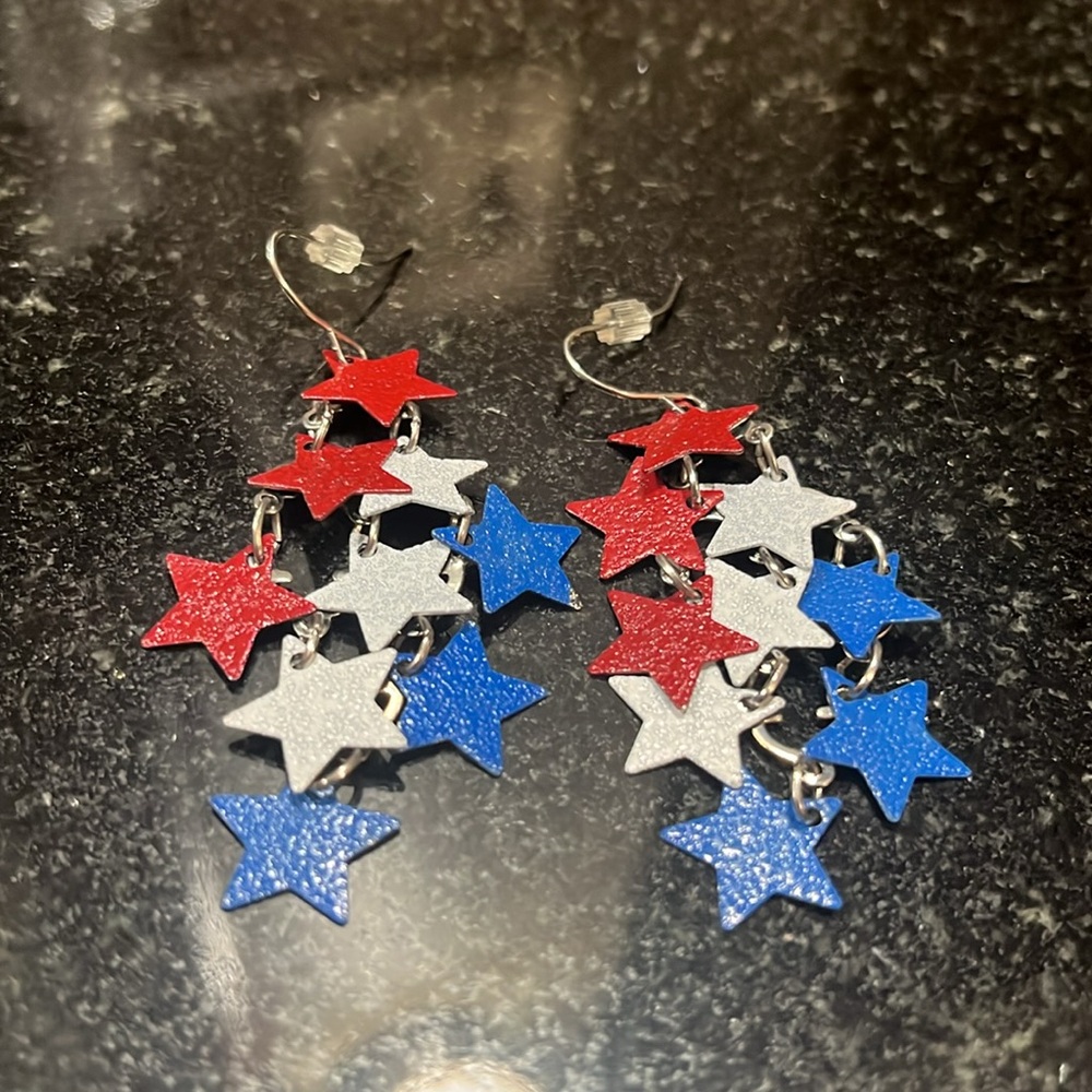 Red, white and blue star dangle earrings